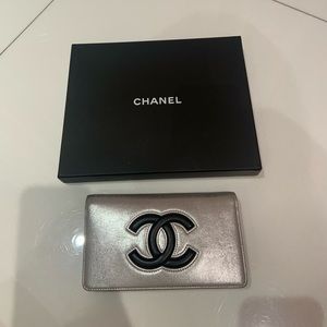 Metallic Silver Chanel Wallet